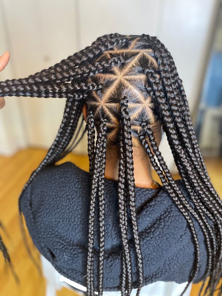 Medium knotless braids VA